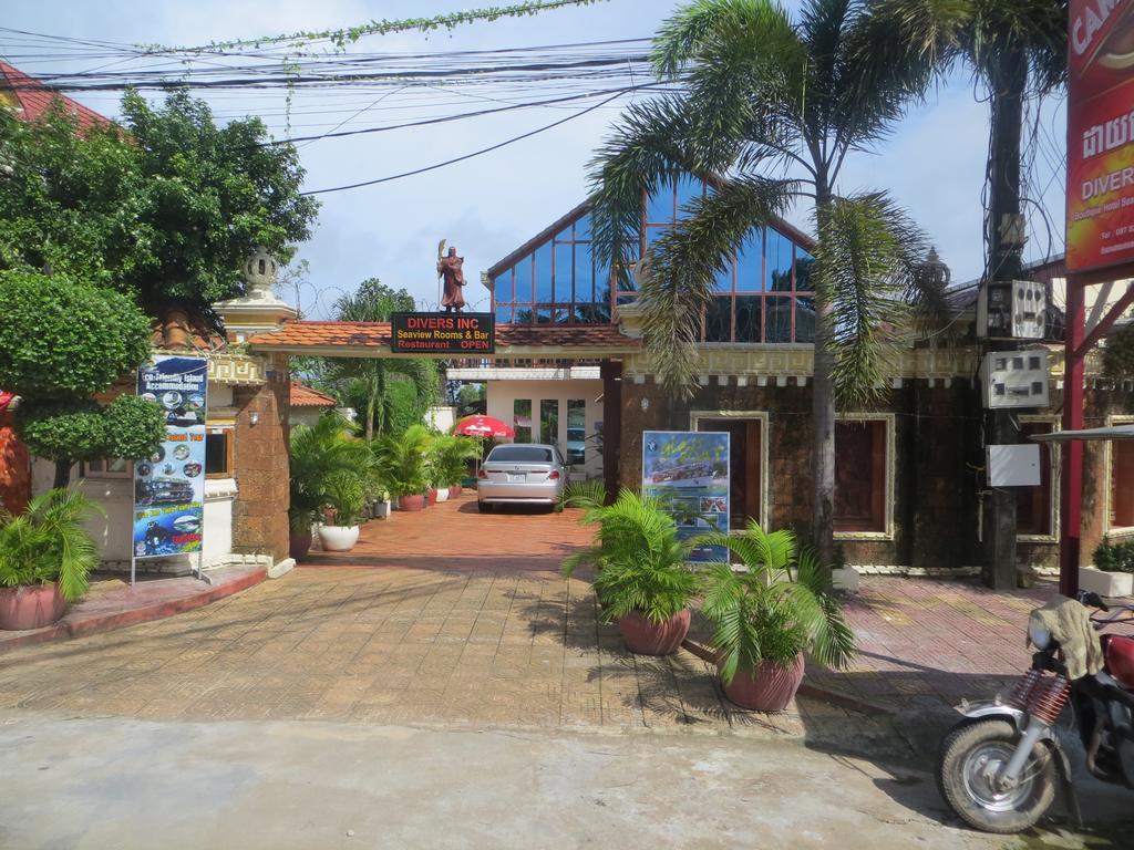 Divers Hotel Sihanoukville Exterior foto