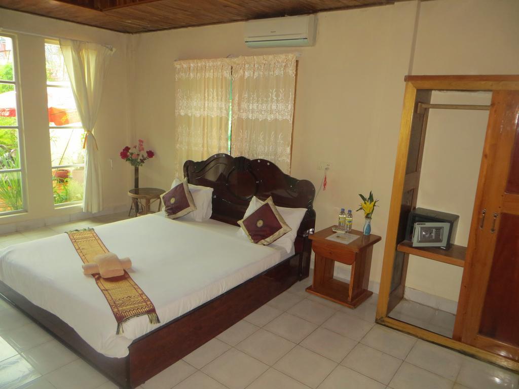 Divers Hotel Sihanoukville Habitación foto