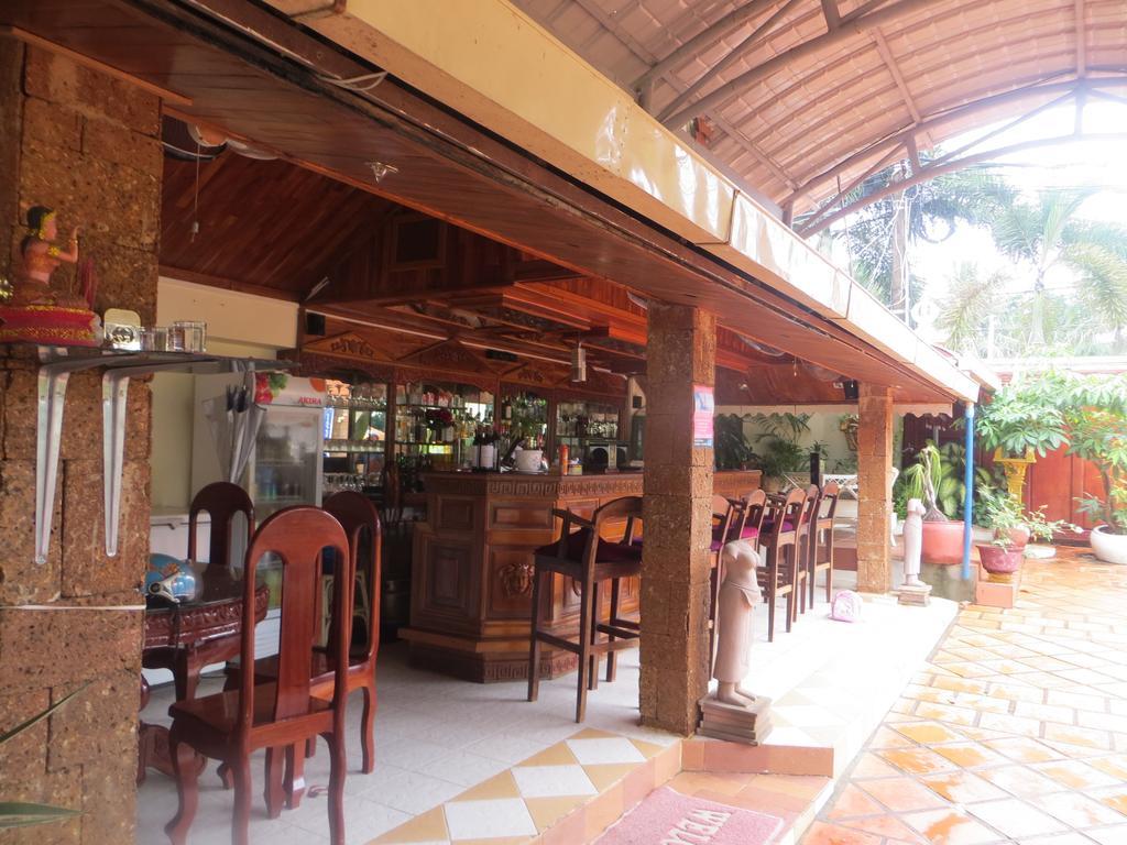 Divers Hotel Sihanoukville Exterior foto