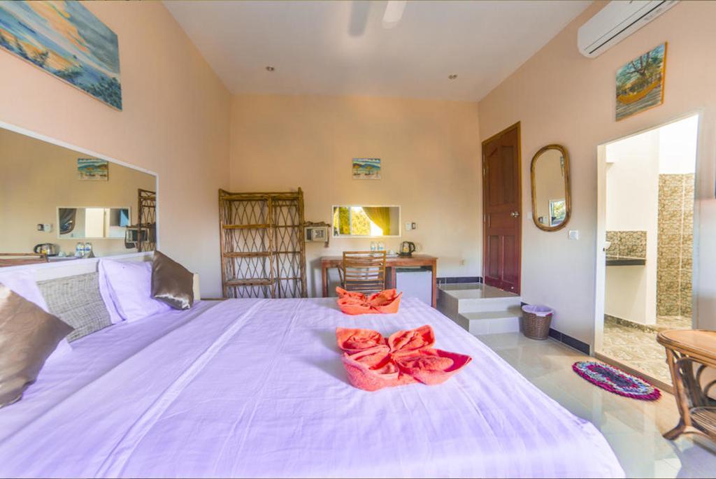 Divers Hotel Sihanoukville Habitación foto